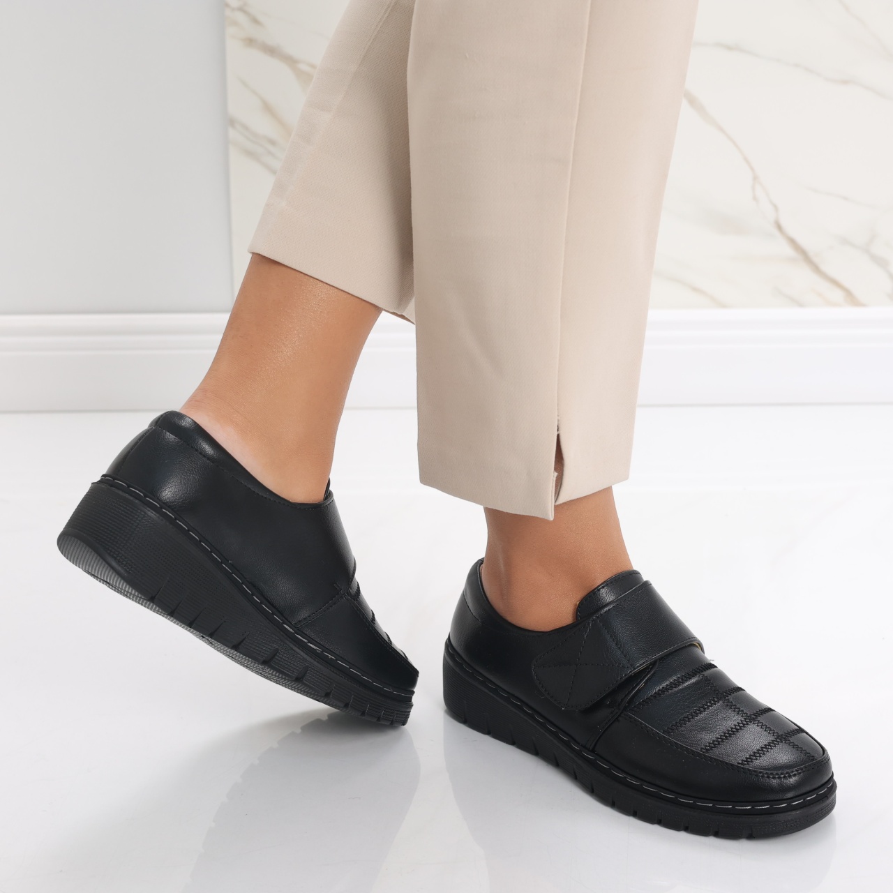 Pantofi dama casual Negri din Piele Ecologica Derana - poza 4