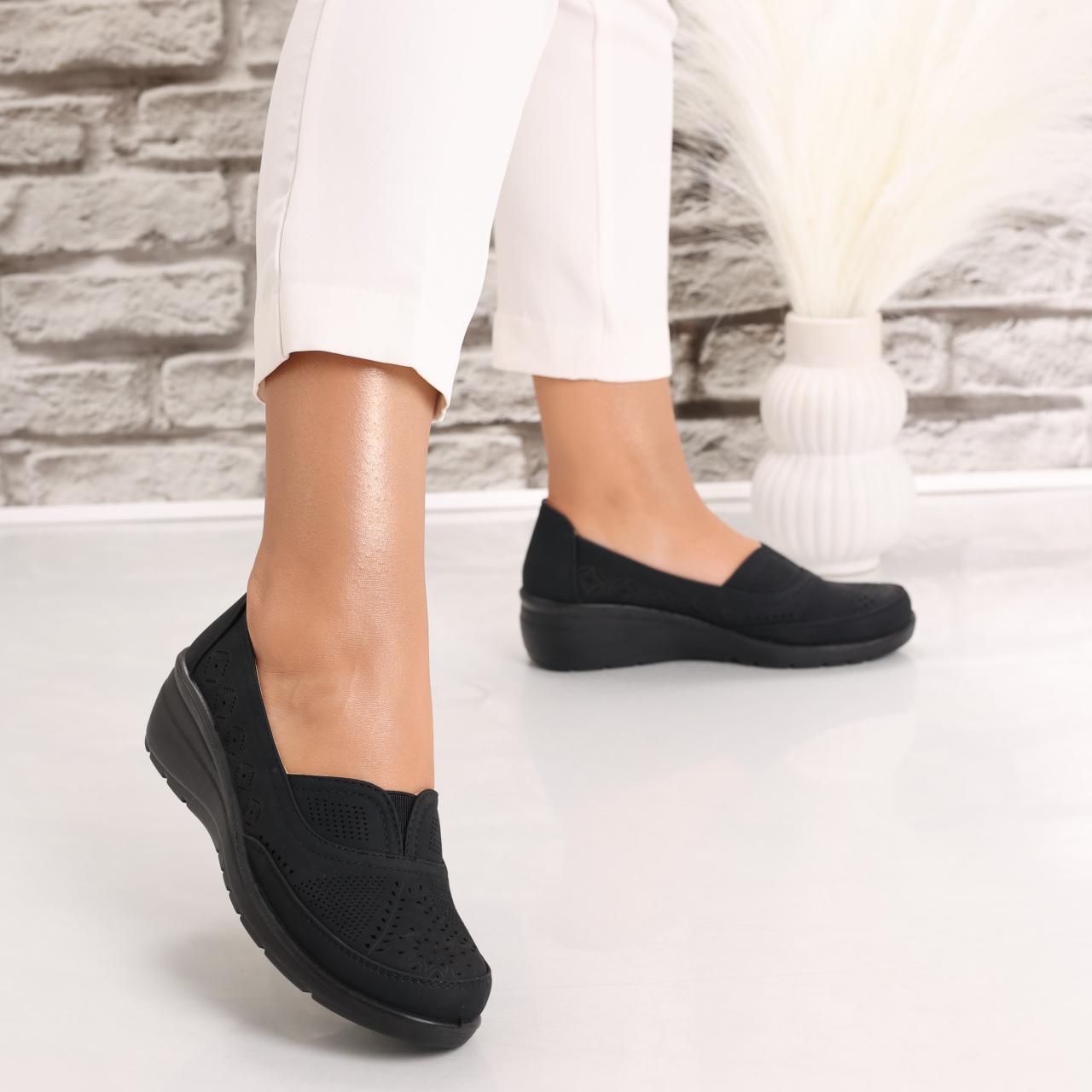 Pantofi dama casual Negri din Piele Ecologica Dinda - poza 3