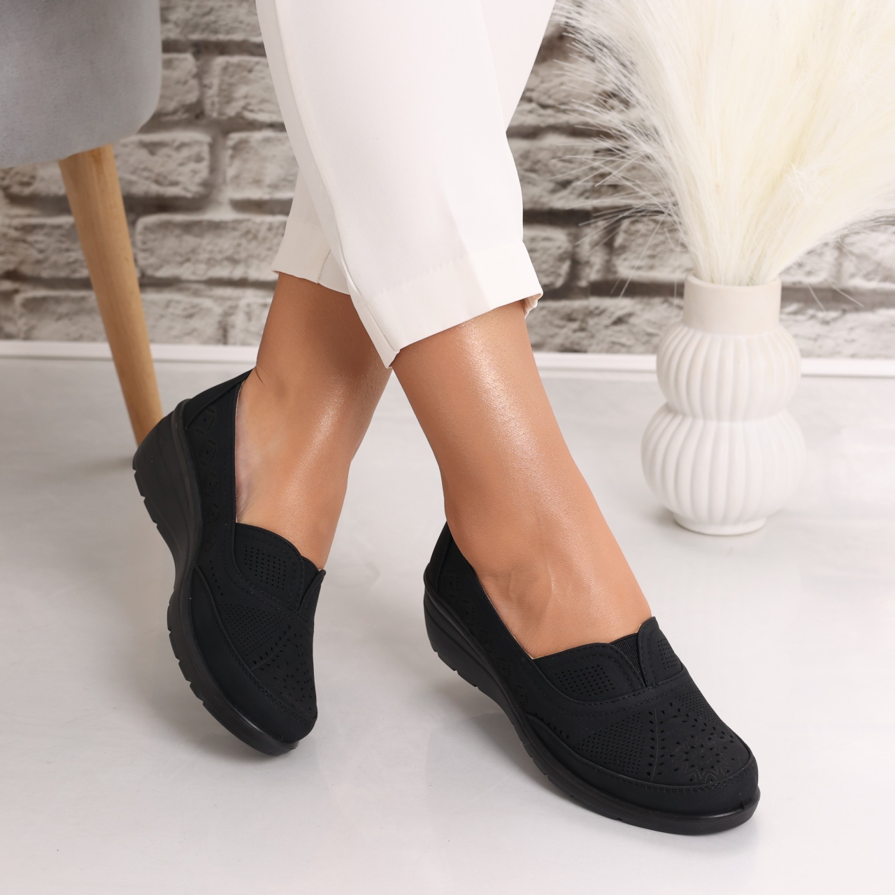 Pantofi dama casual Negri din Piele Ecologica Dinda - poza 4