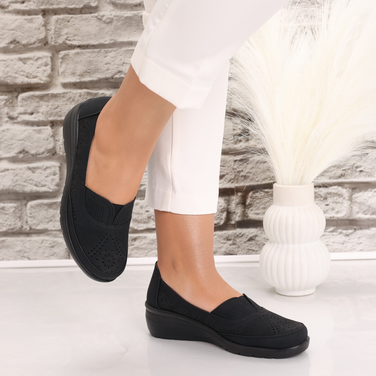 Pantofi dama casual Negri din Piele Ecologica Dinda - poza 5