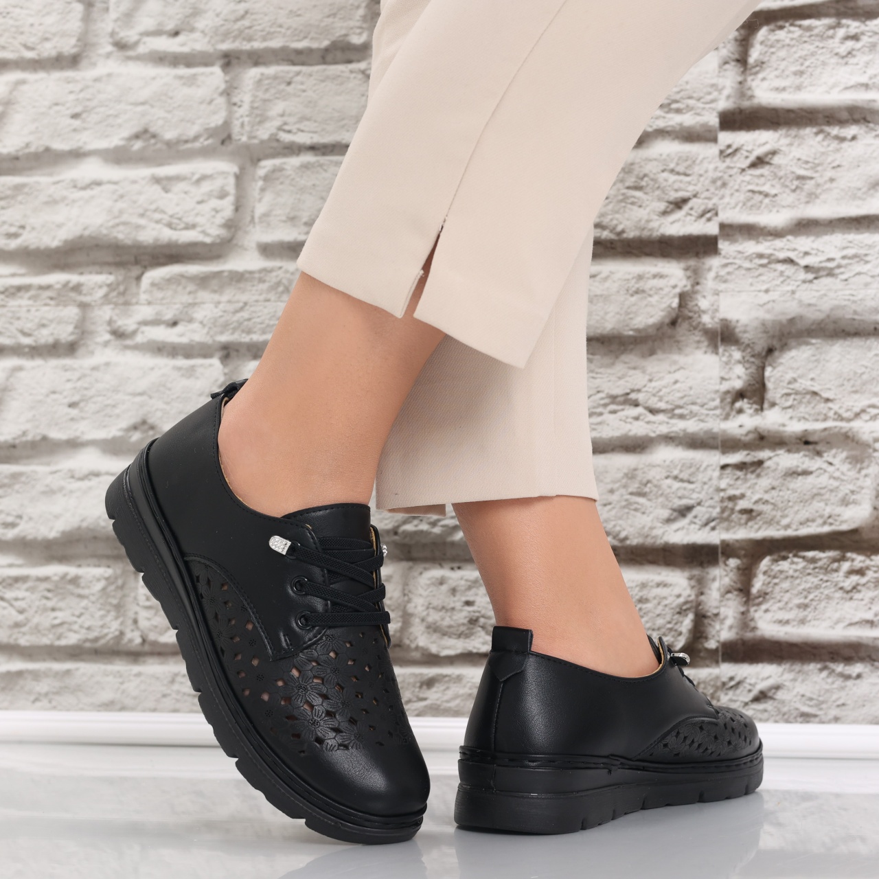Pantofi dama casual Negri din Piele Ecologica Halya - poza 3