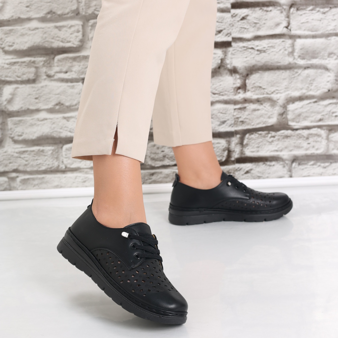 Pantofi dama casual Negri din Piele Ecologica Halya - poza 4
