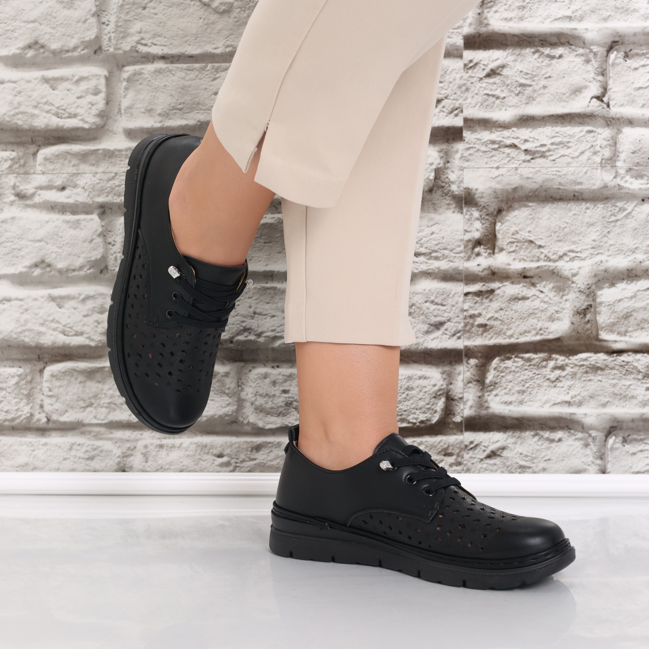 Pantofi dama casual Negri din Piele Ecologica Halya - poza 5