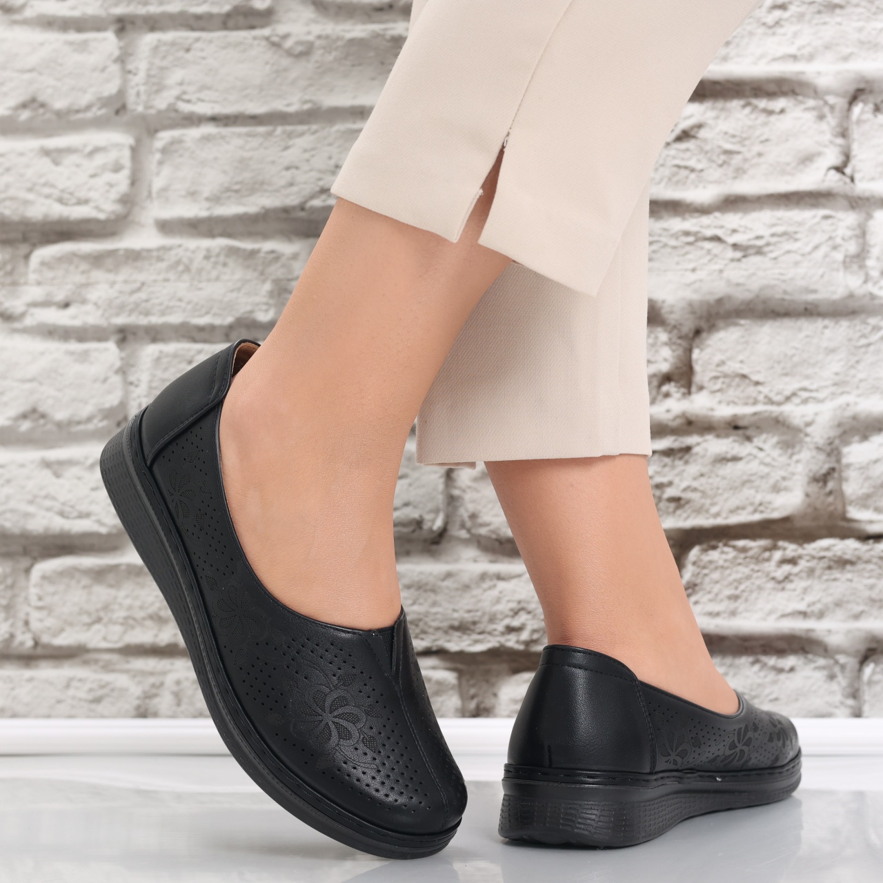 Pantofi dama casual Negri din Piele Ecologica Ilana - poza 3