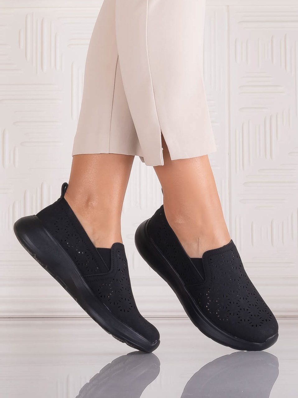 Pantofi dama Casual Negri din Piele Ecologica Irinea - poza 4