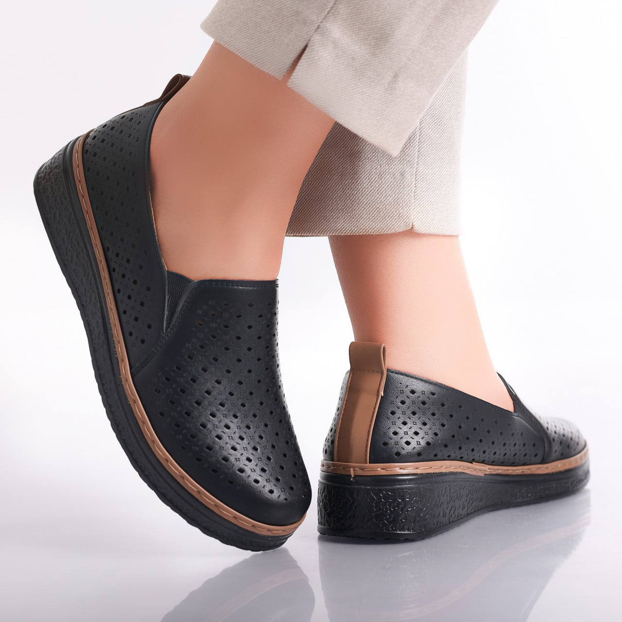 Pantofi dama casual Negri din Piele Ecologica Ismar - poza 3