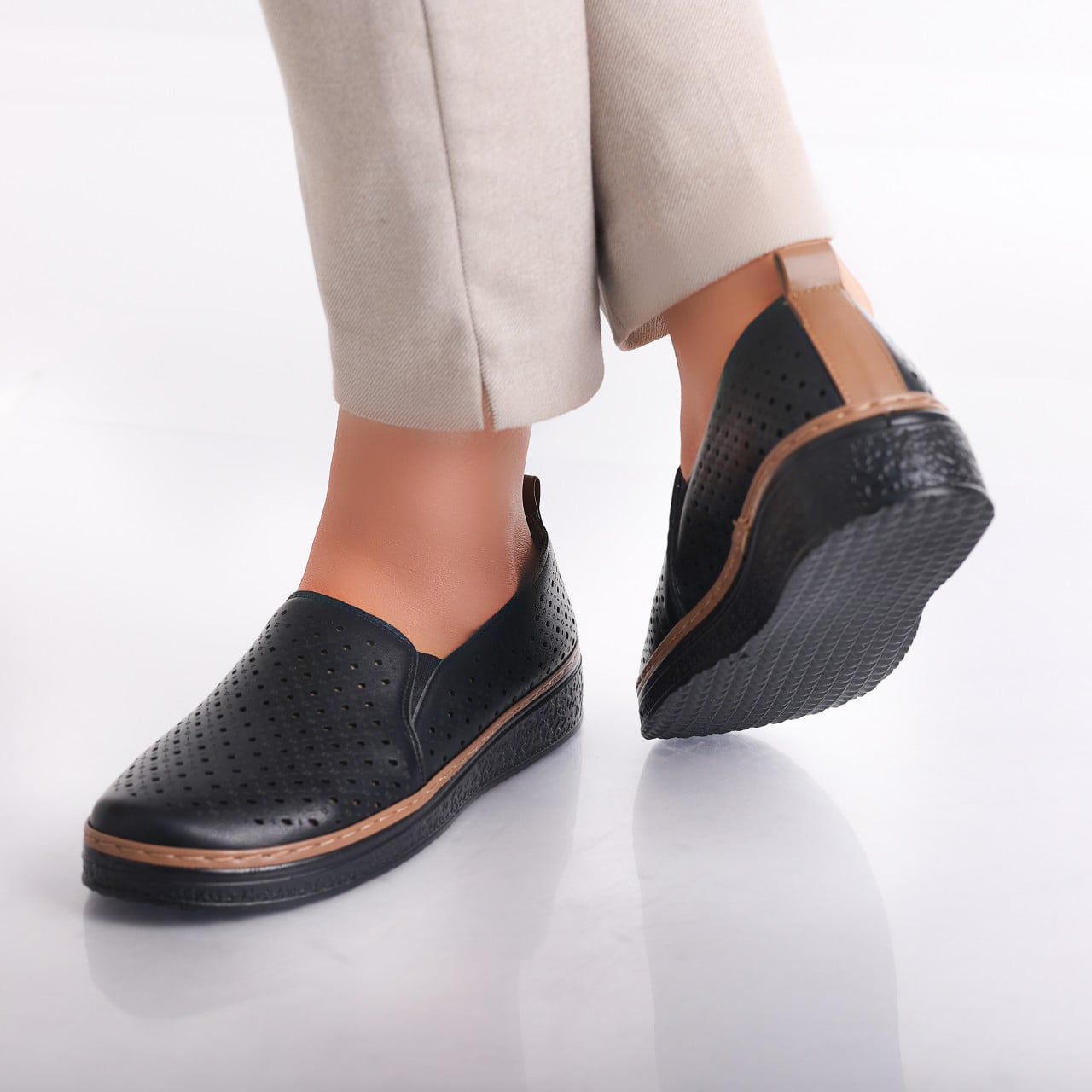Pantofi dama casual Negri din Piele Ecologica Ismar - poza 4