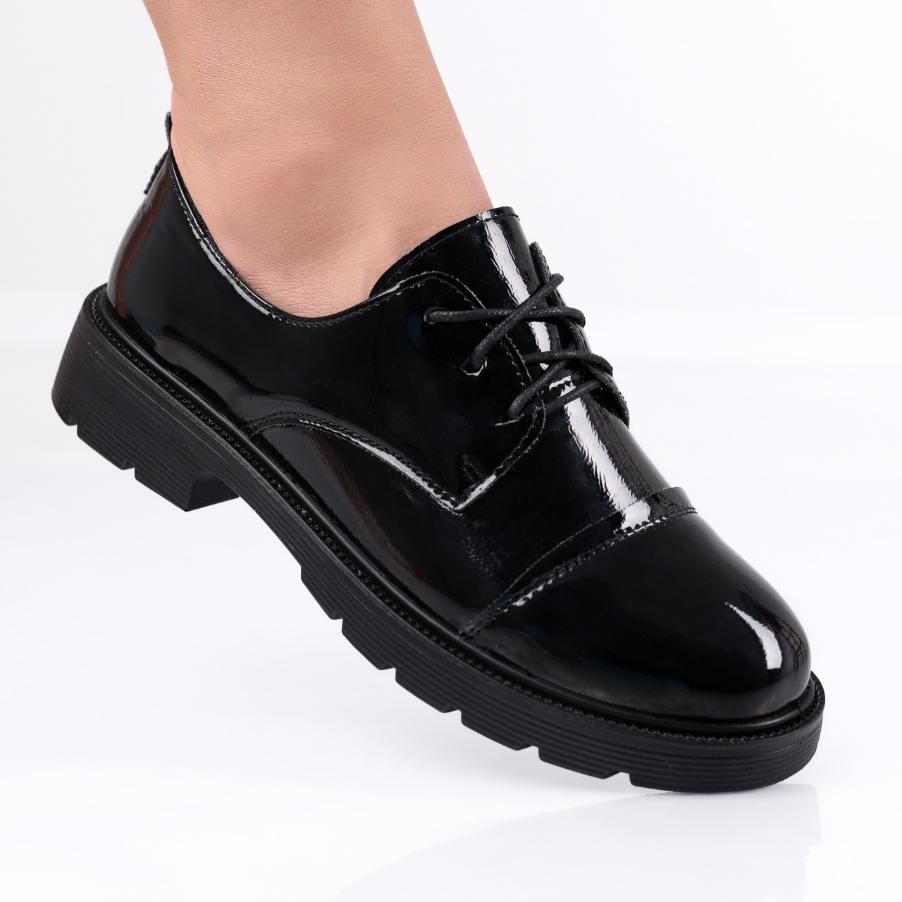 Pantofi dama casual Negri din Piele Ecologica Lacuita Avama - poza 1