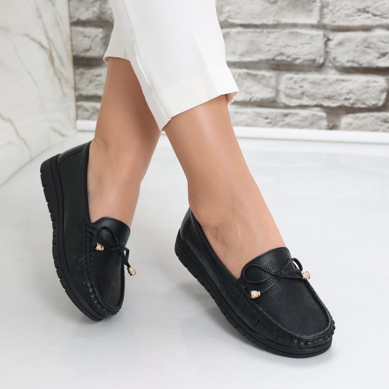Pantofi dama casual Negri din Piele Ecologica Lujaina - poza 1