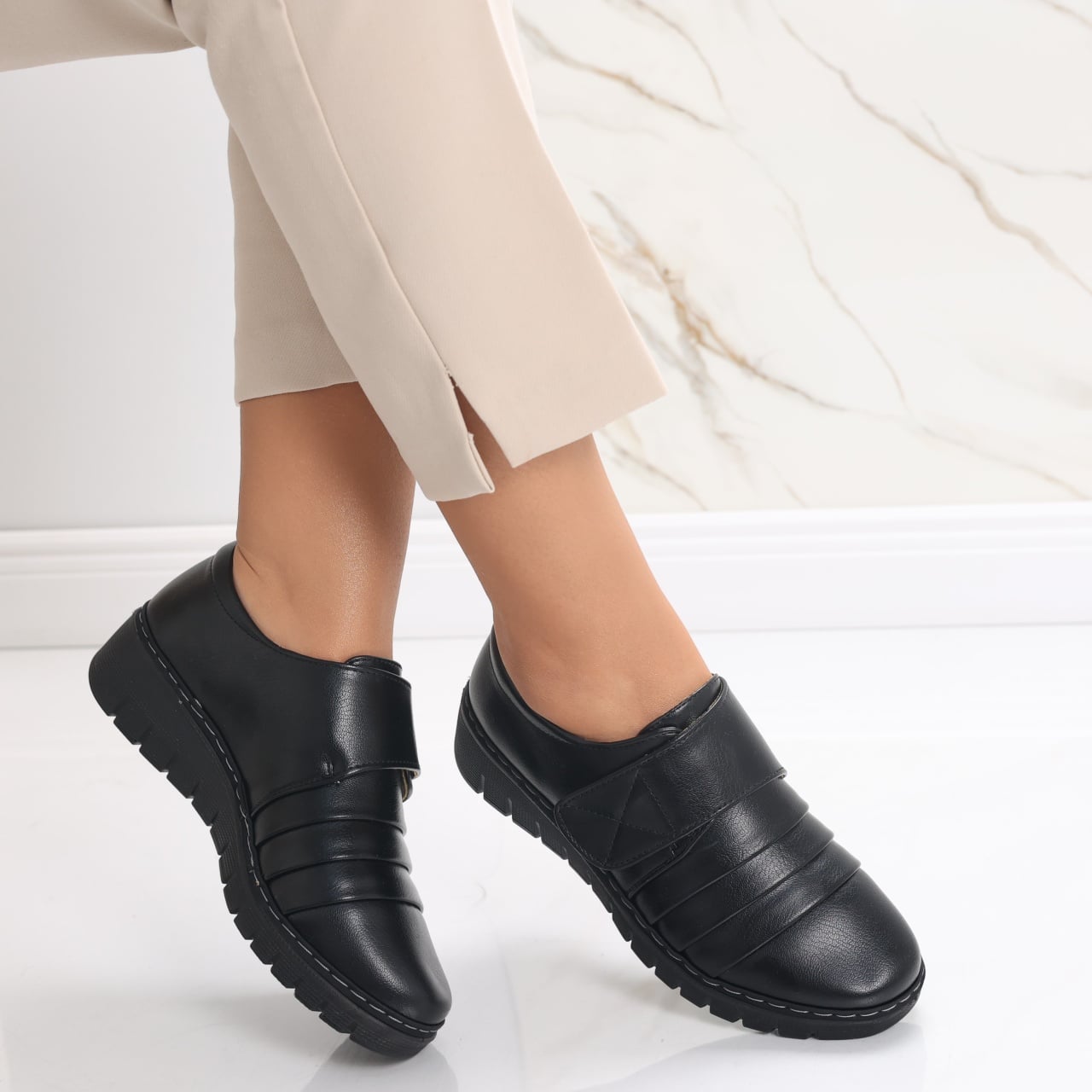 Pantofi dama casual Negri din Piele Ecologica Madiha - poza 1