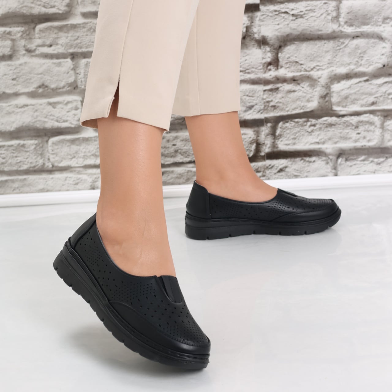 Pantofi dama casual Negri din Piele Ecologica Molica - poza 4