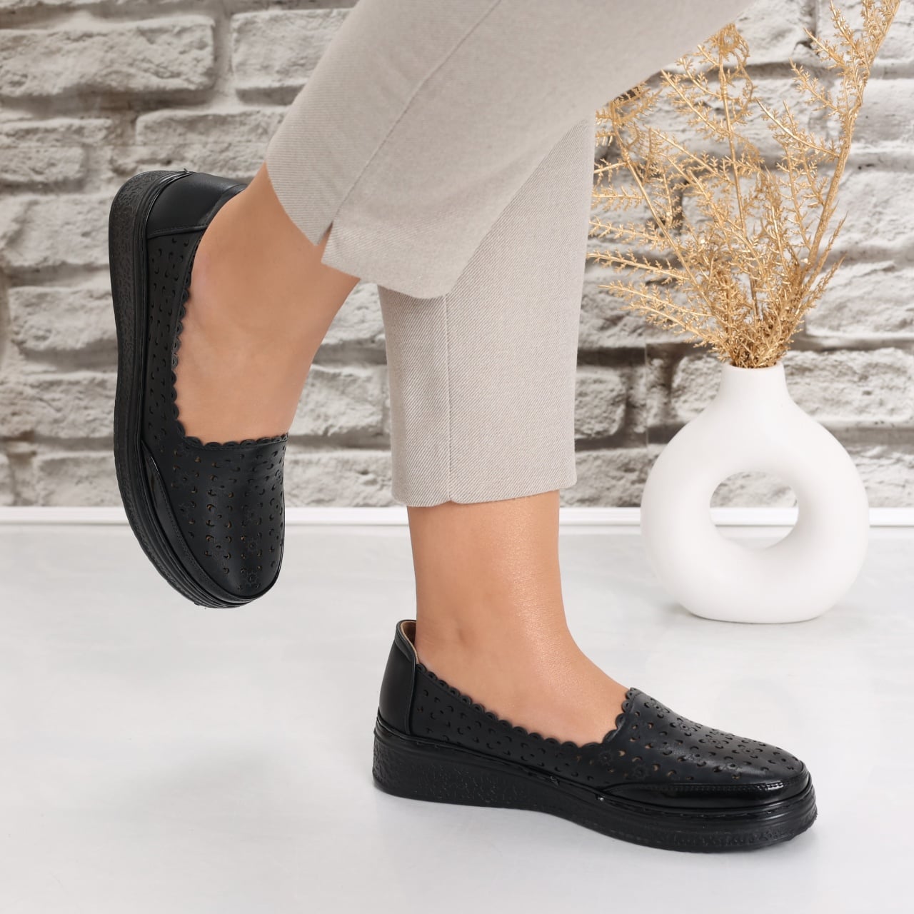 Pantofi dama casual Negri din Piele Ecologica Nasca - poza 5