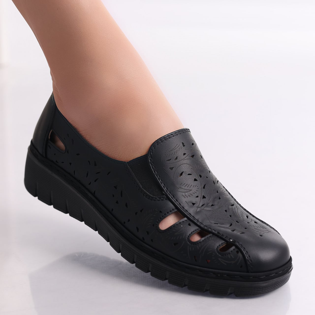 Pantofi dama casual Negri din Piele Ecologica Nelea - poza 1