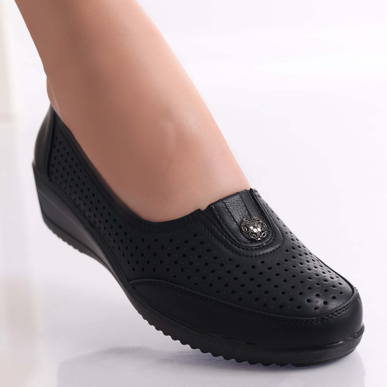 Pantofi dama casual Negri din Piele Ecologica Neleba - poza 2