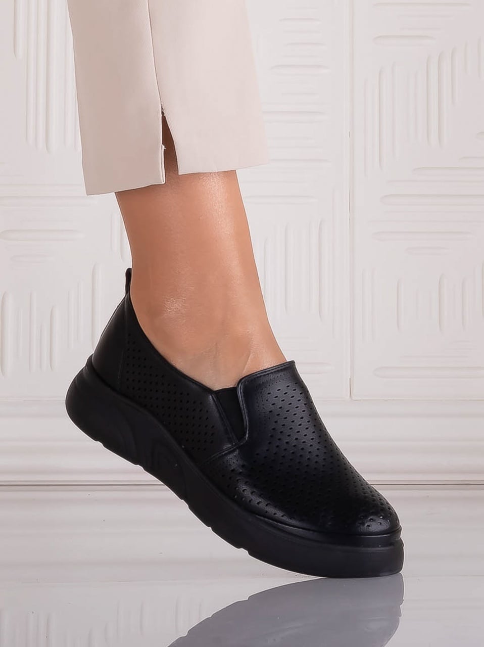Pantofi dama Casual Negri din Piele Ecologica Nilasa