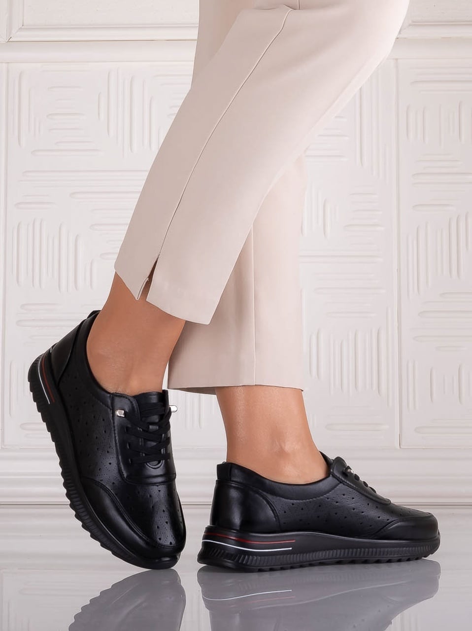 Pantofi dama Casual Negri din Piele Ecologica Nolya - poza 1