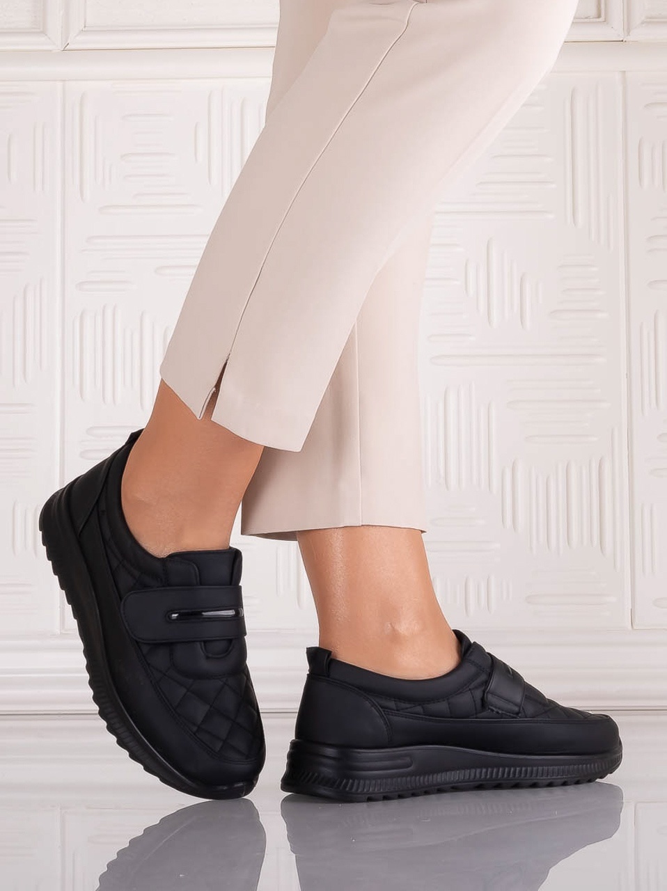 Pantofi dama Casual Negri din Piele Ecologica Osica - poza 1