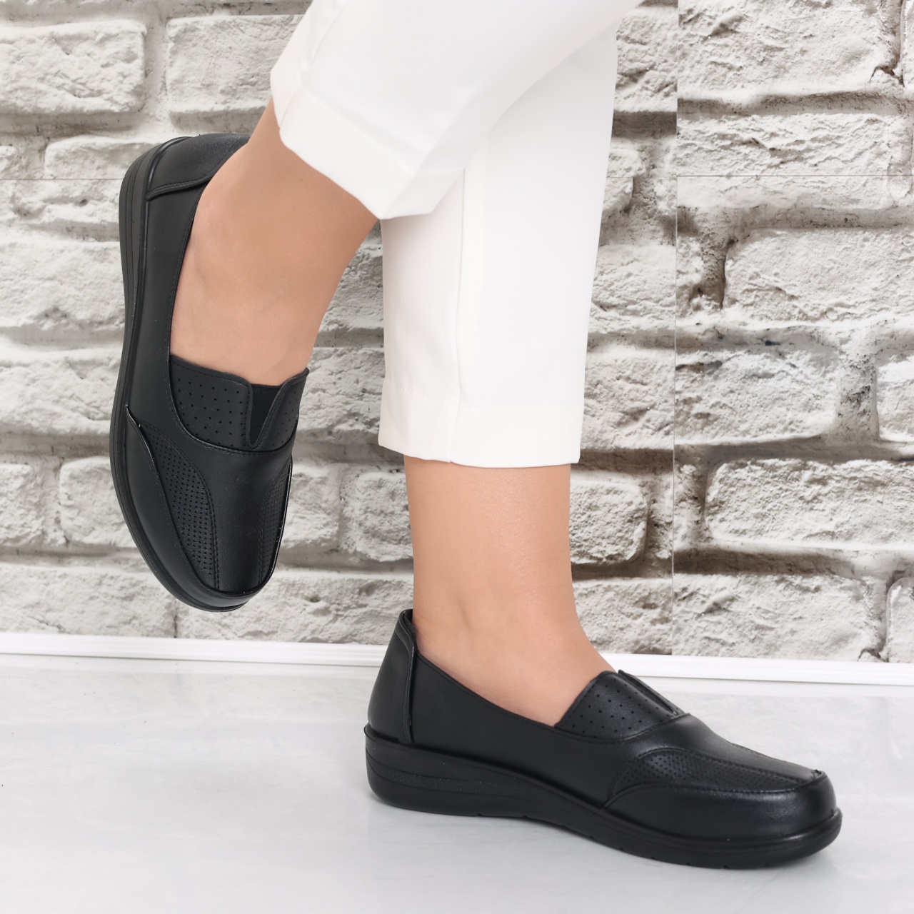 Pantofi dama casual Negri din Piele Ecologica Risan - poza 4