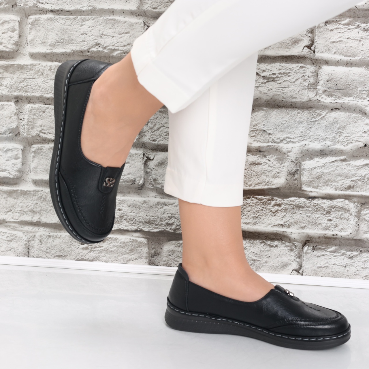 Pantofi dama casual Negri din Piele Ecologica Suraia - poza 5