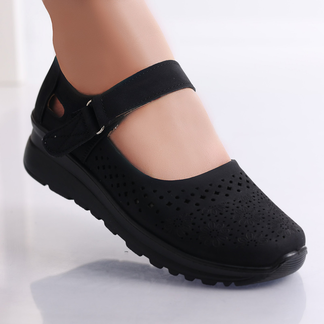 Pantofi dama casual Negri din Piele Ecologica Tiga - poza 2