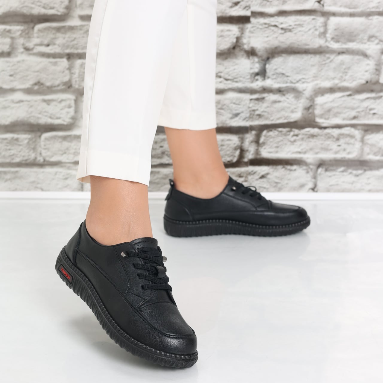 Pantofi dama casual Negri din Piele Ecologica Turina - poza 3