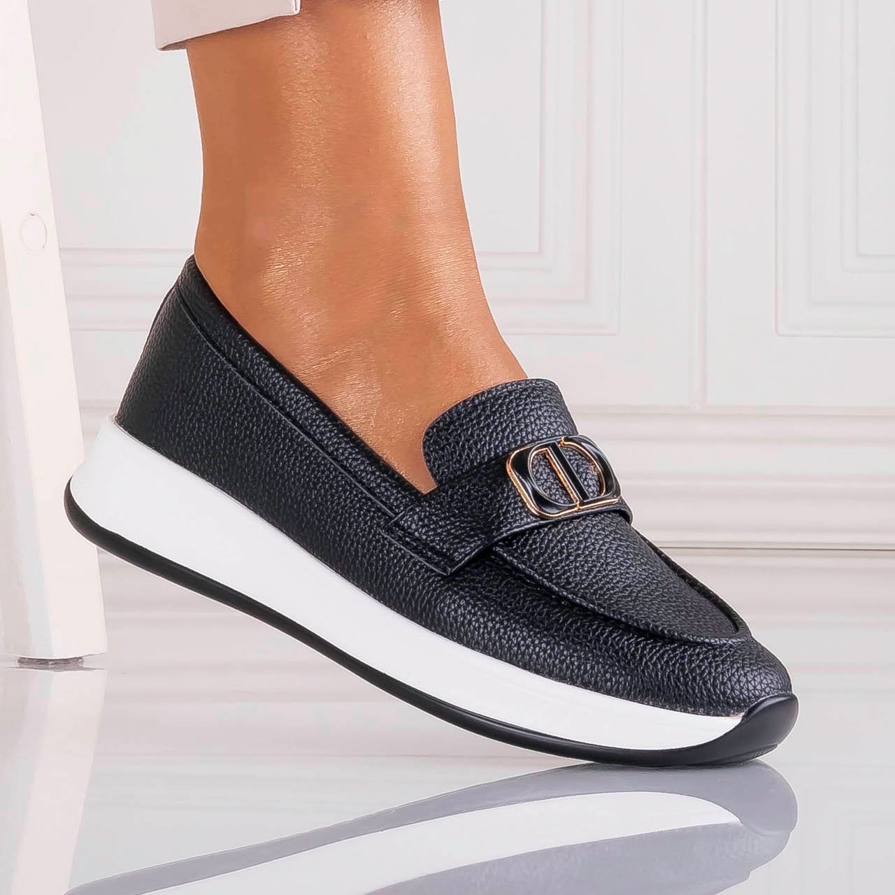 Pantofi dama Casual Negri din Piele Ecologica Ulmira - poza 1
