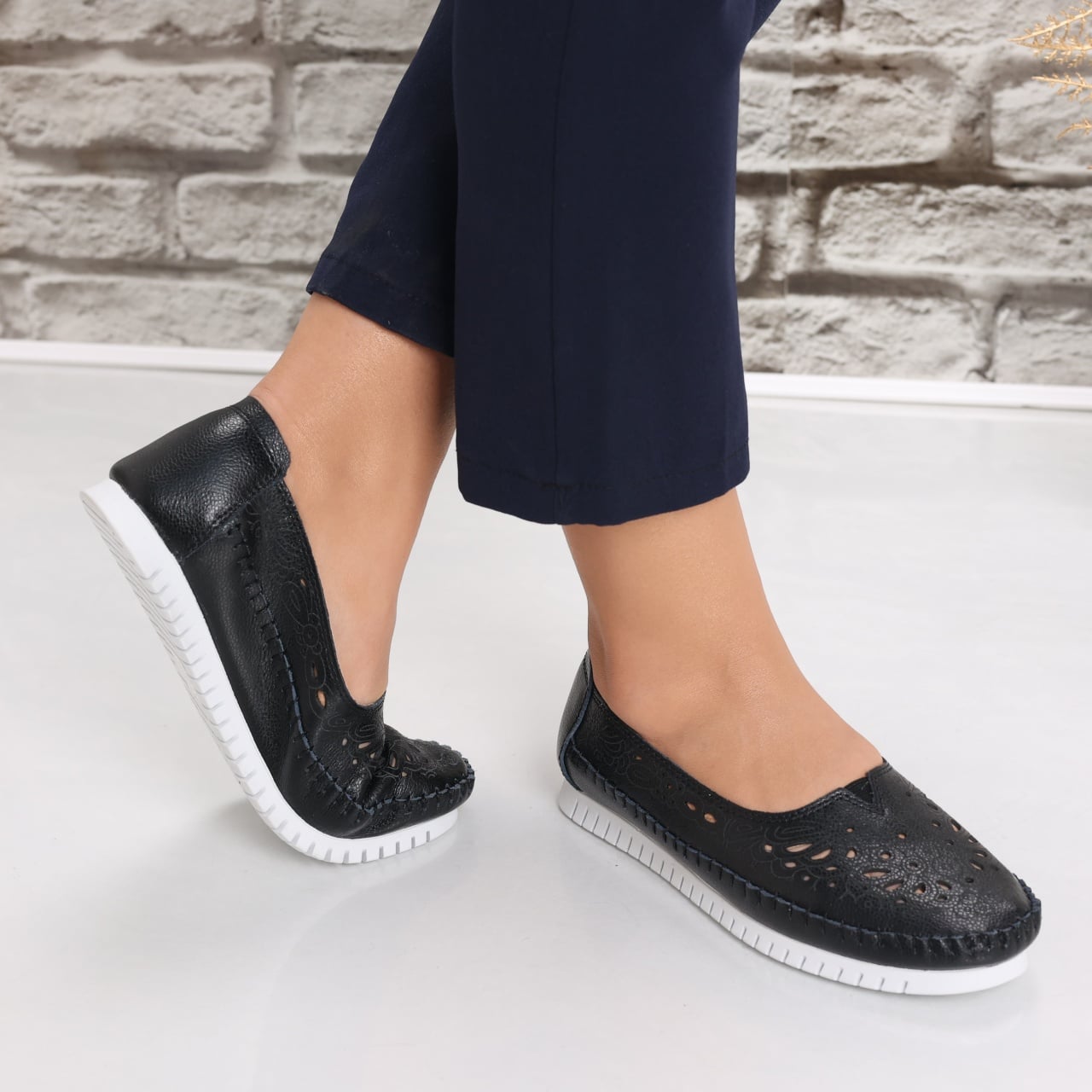 Pantofi dama casual Negri din Piele Naturala Iliana - poza 1