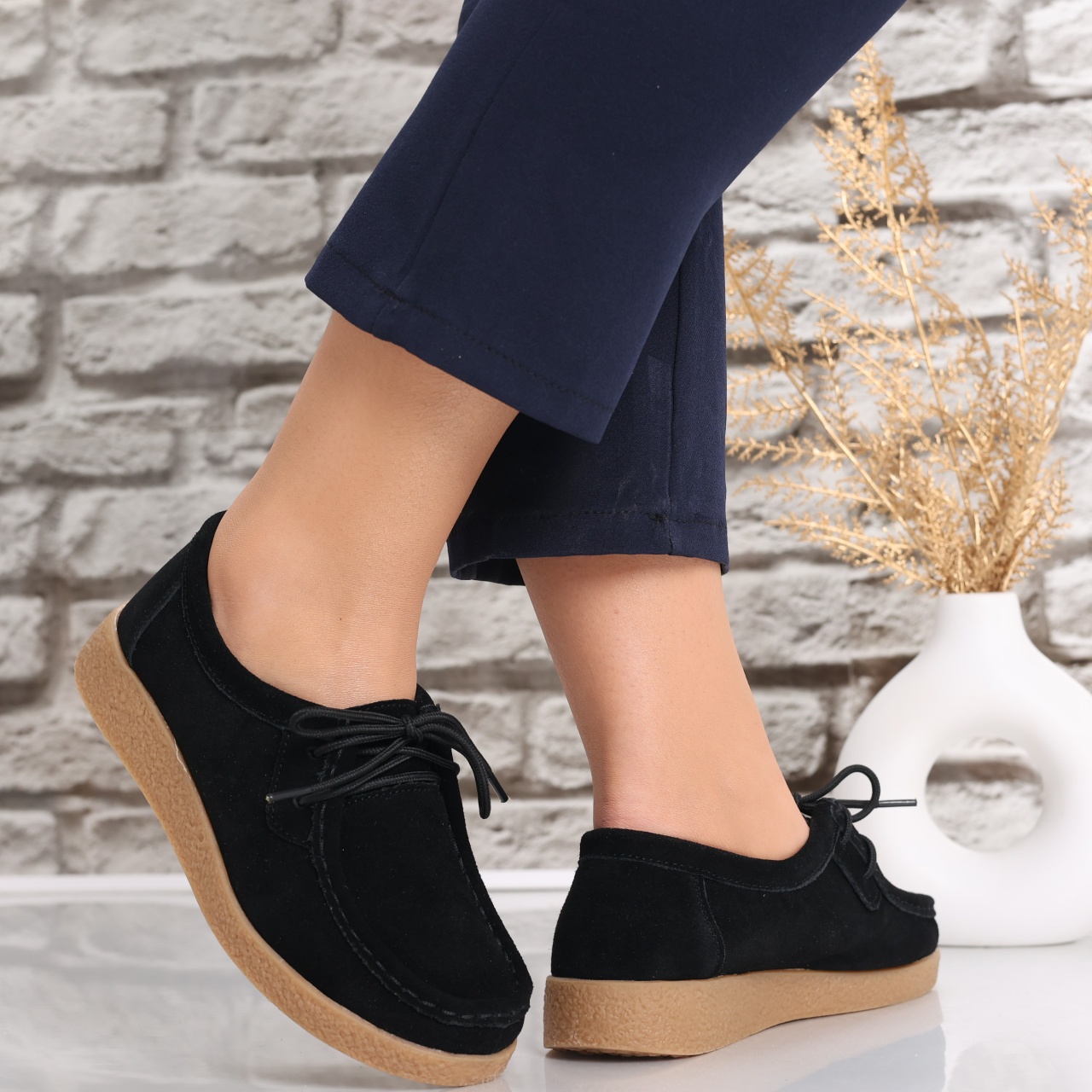 Pantofi dama casual Negri din Piele Naturala Intoarsa Alenasa - poza 1
