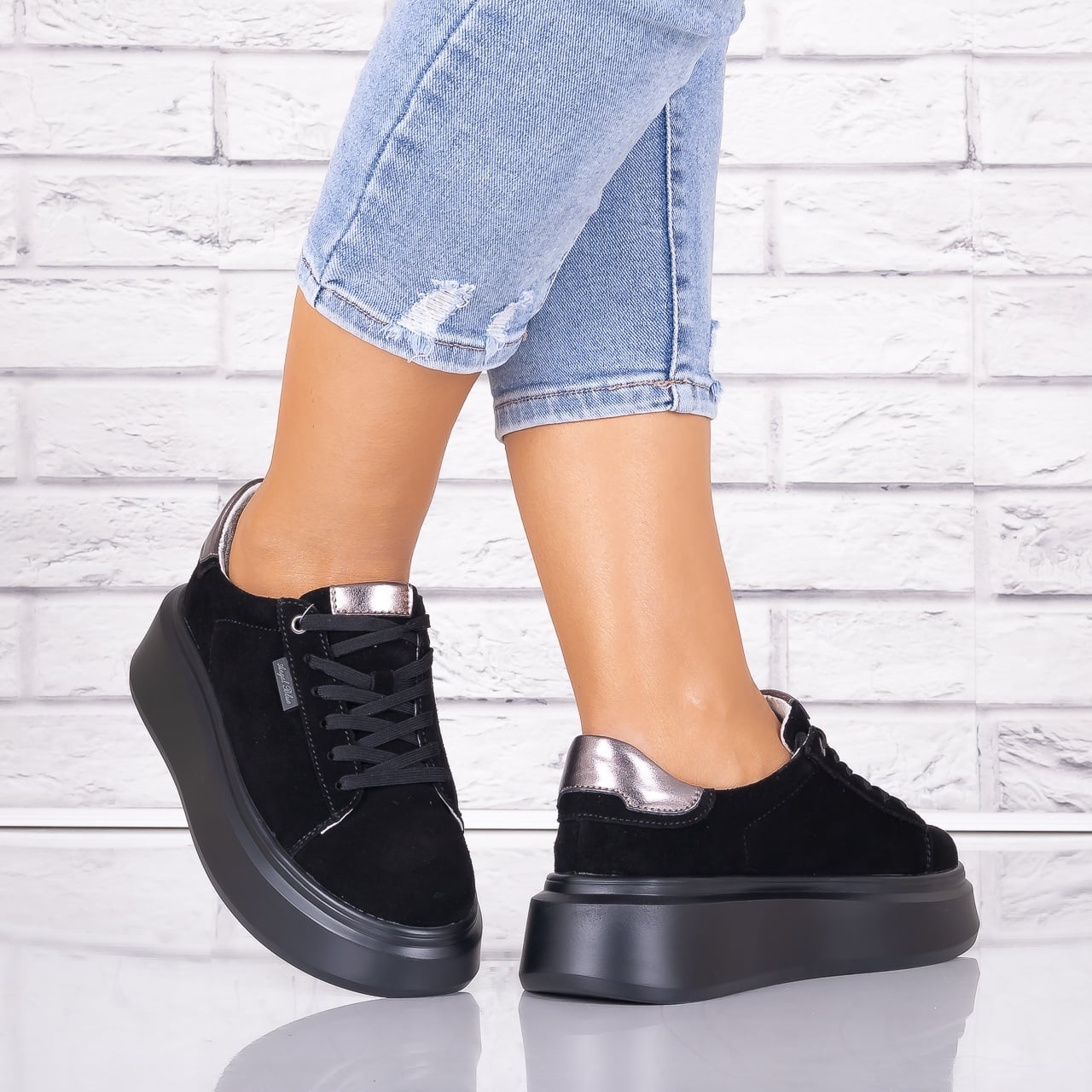 Pantofi dama casual Negri din Piele Naturala Intoarsa Alersa - poza 4