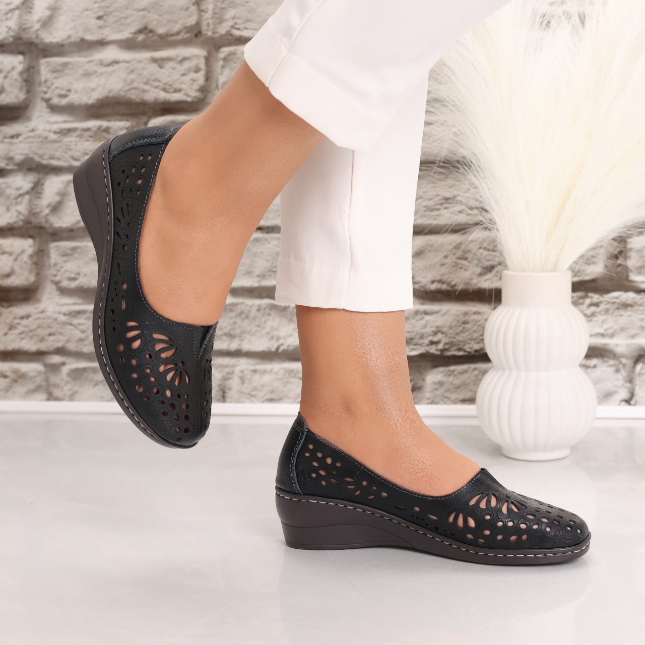 Pantofi dama casual Negri din Piele Naturala Rakina - poza 3