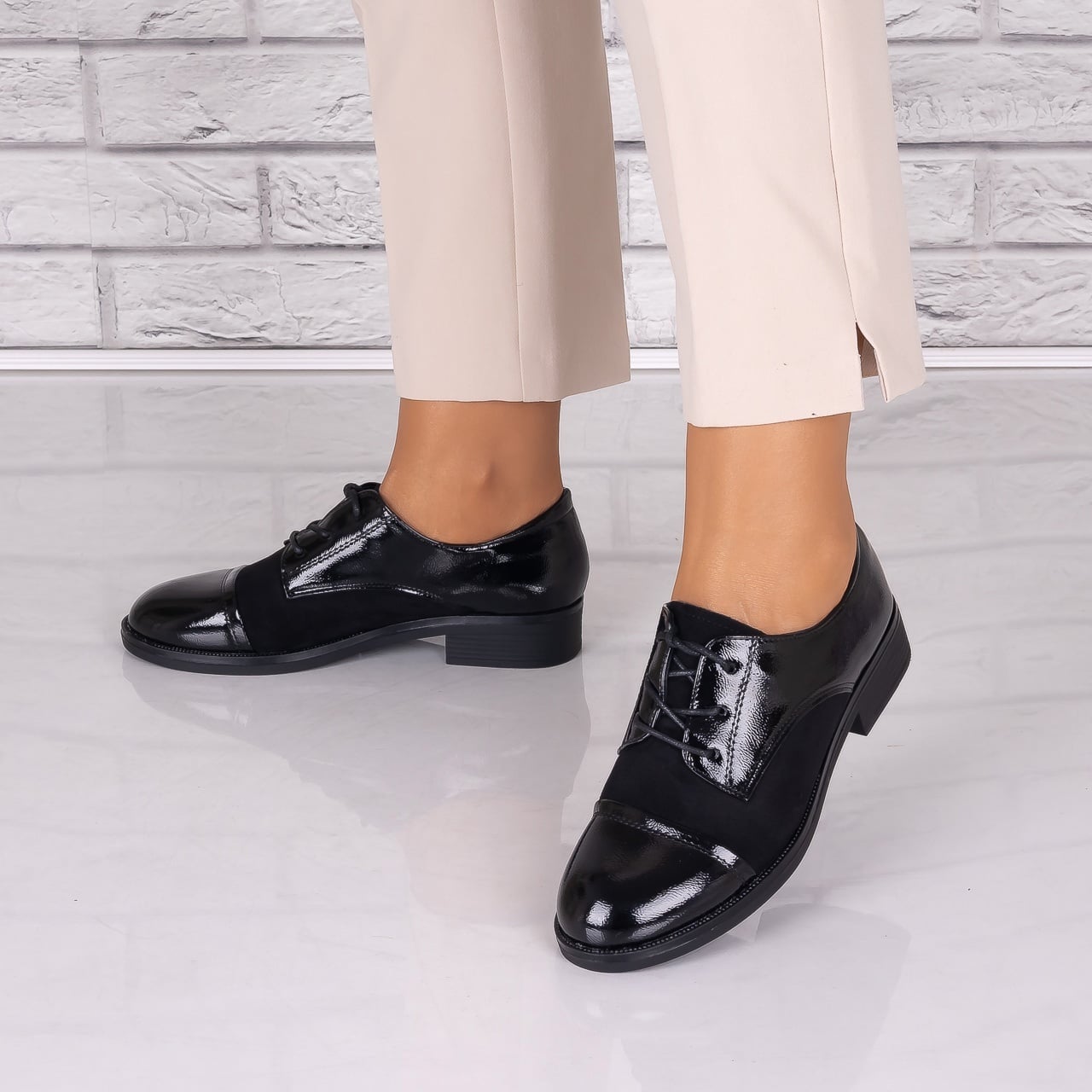 Pantofi dama casual Negri piele ecologica Capricia - poza 1