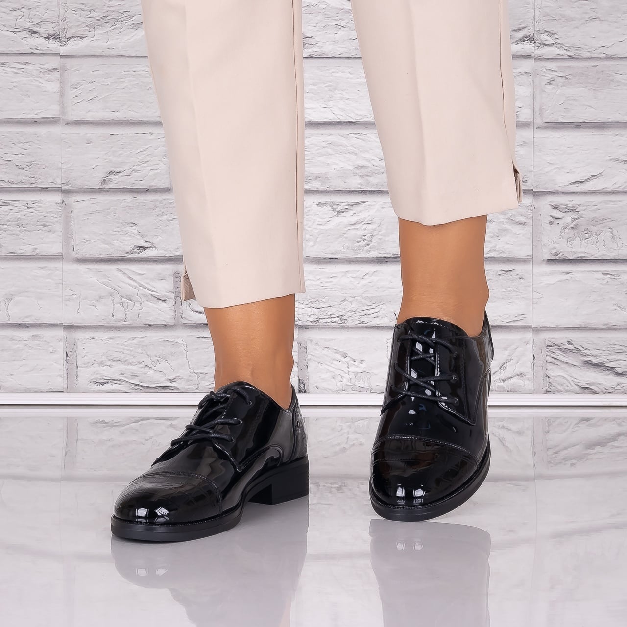 Pantofi dama casual Negri piele ecologica Lacuita Maisie Alivila - poza 1