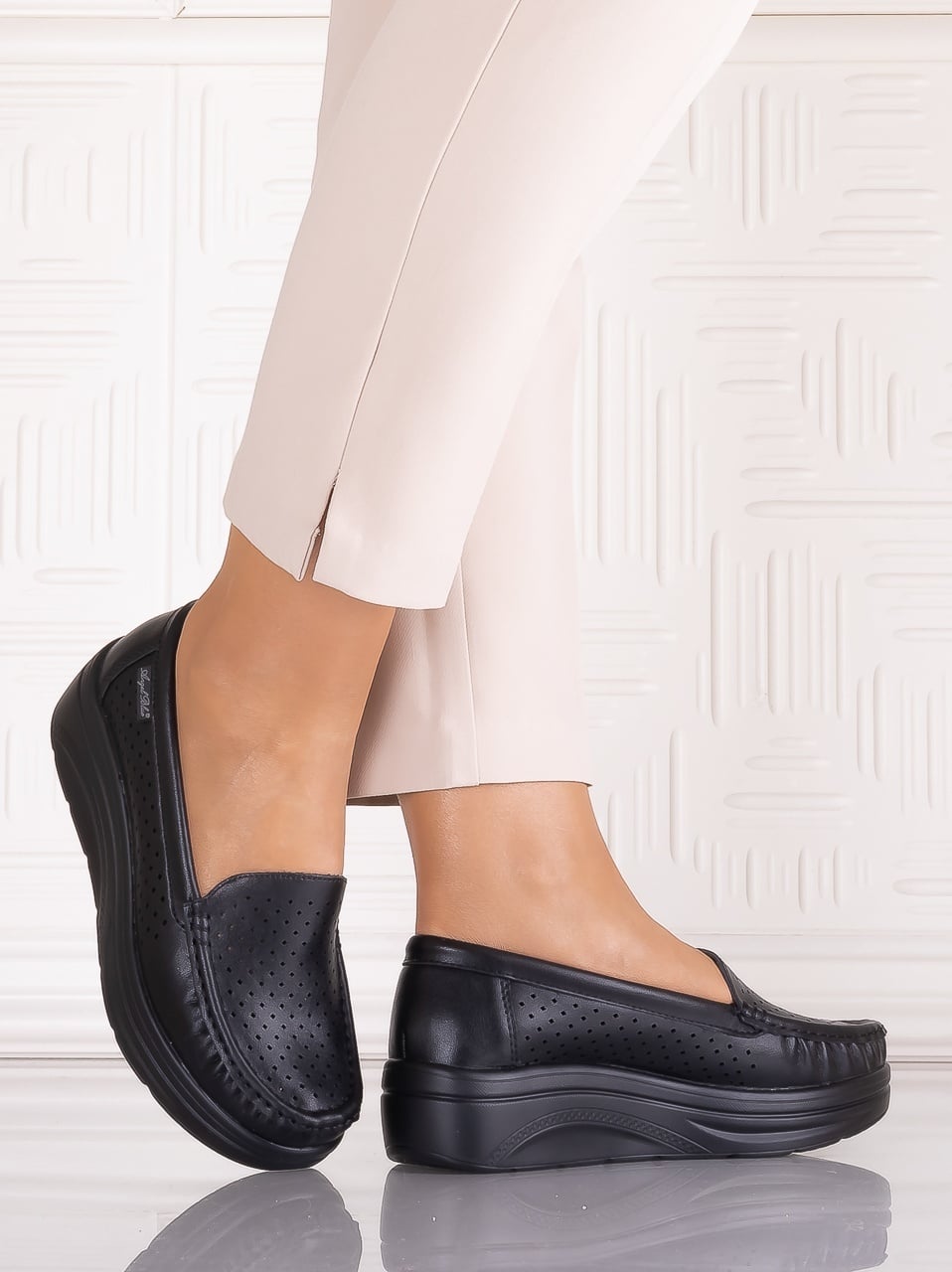 Pantofi dama casual Negrii din Piele Naturală Anastassia - poza 2