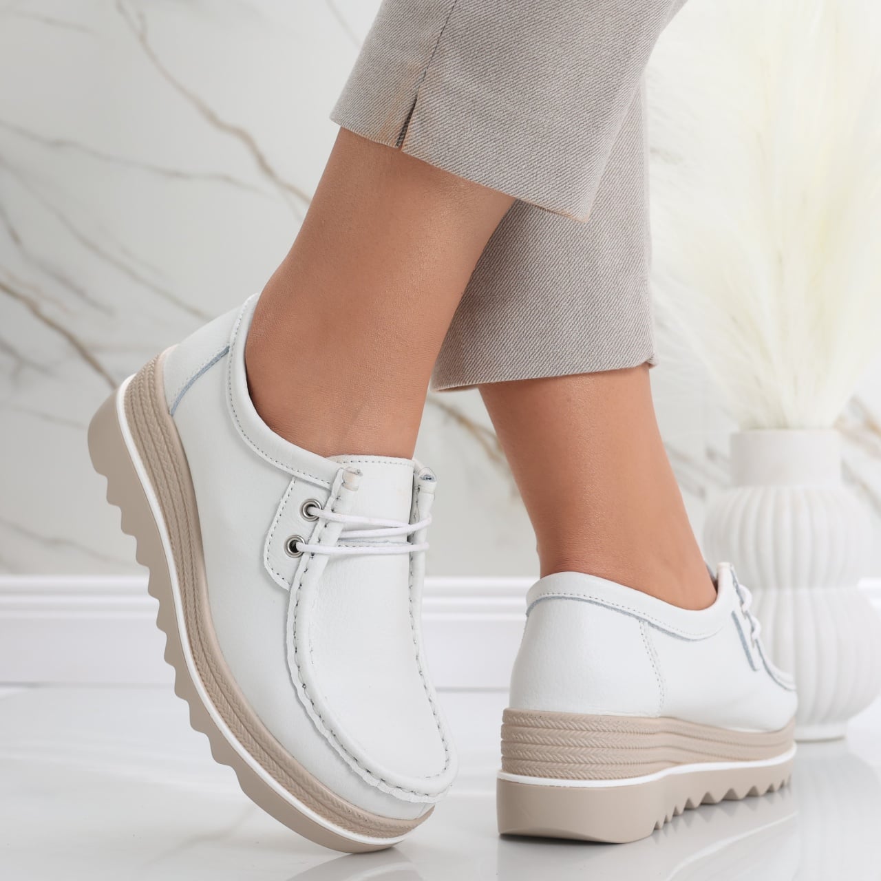 Pantofi dama cu platforma Albi din Piele Naturala Jasya - poza 1