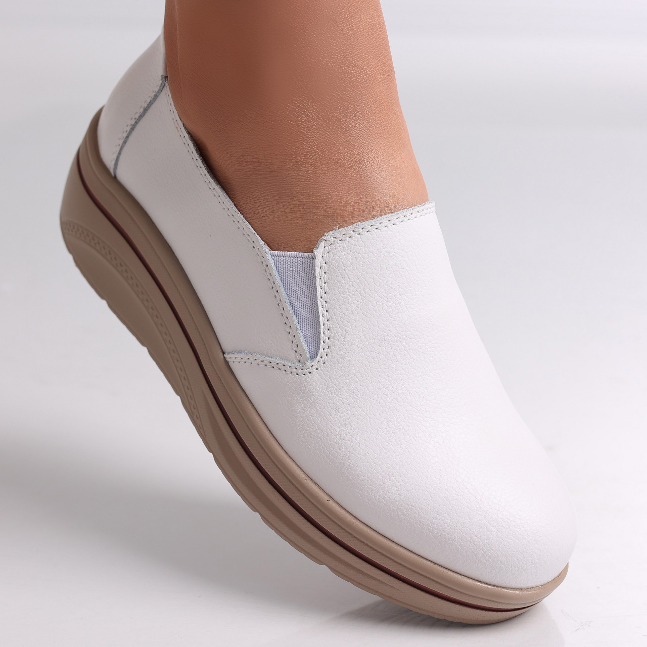 Pantofi dama cu Platforma Albi din Piele Naturala Latifa - poza 2