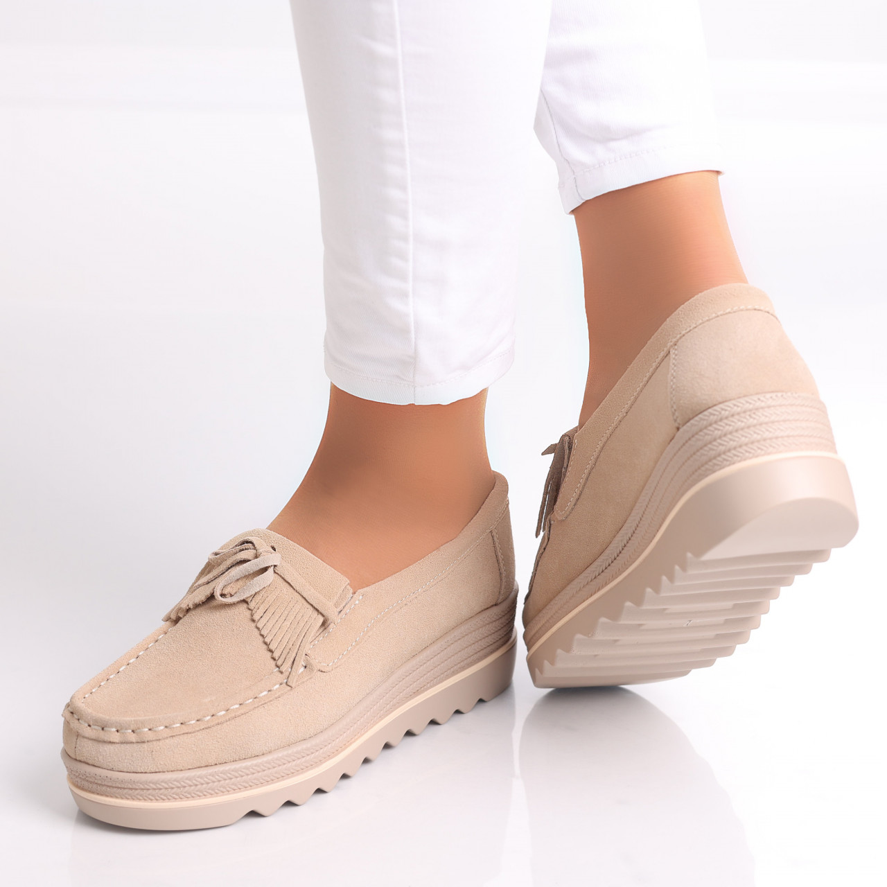 Pantofi dama cu platforma Bej din Piele Naturala Intoarsa Asion - poza 4
