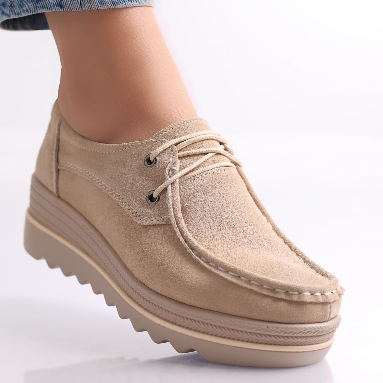 Pantofi dama cu platforma Bej din Piele Naturala Intoarsa Calvi - poza 2
