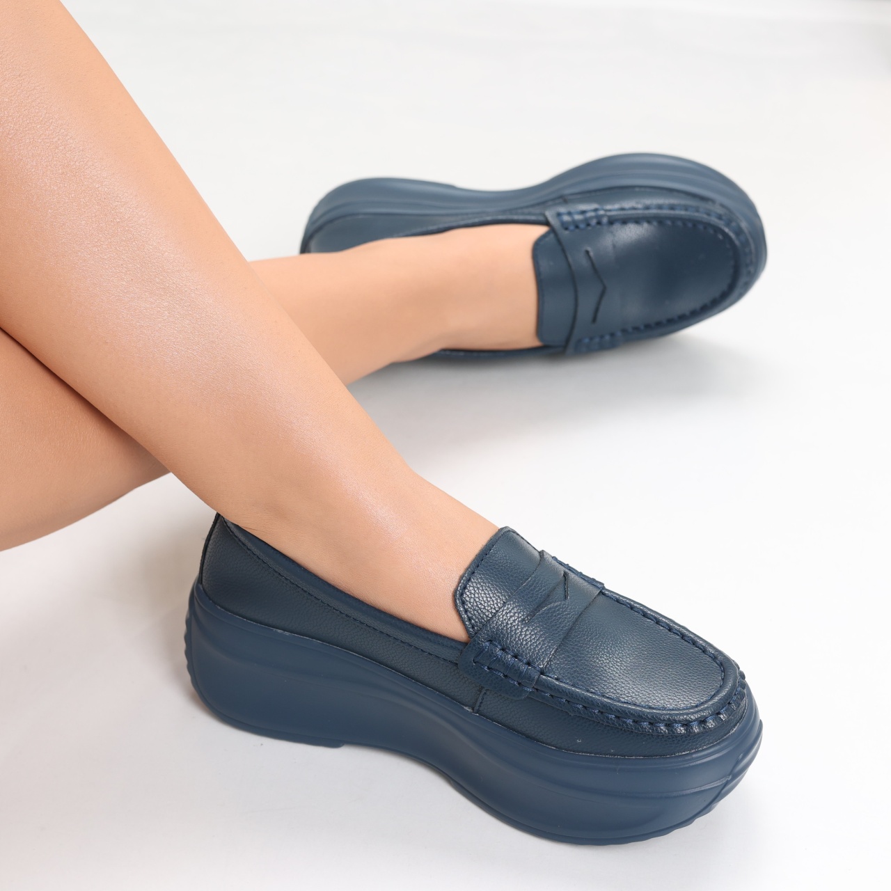 Pantofi dama cu platforma Bleumarin din Piele Naturala Alunsa - poza 1