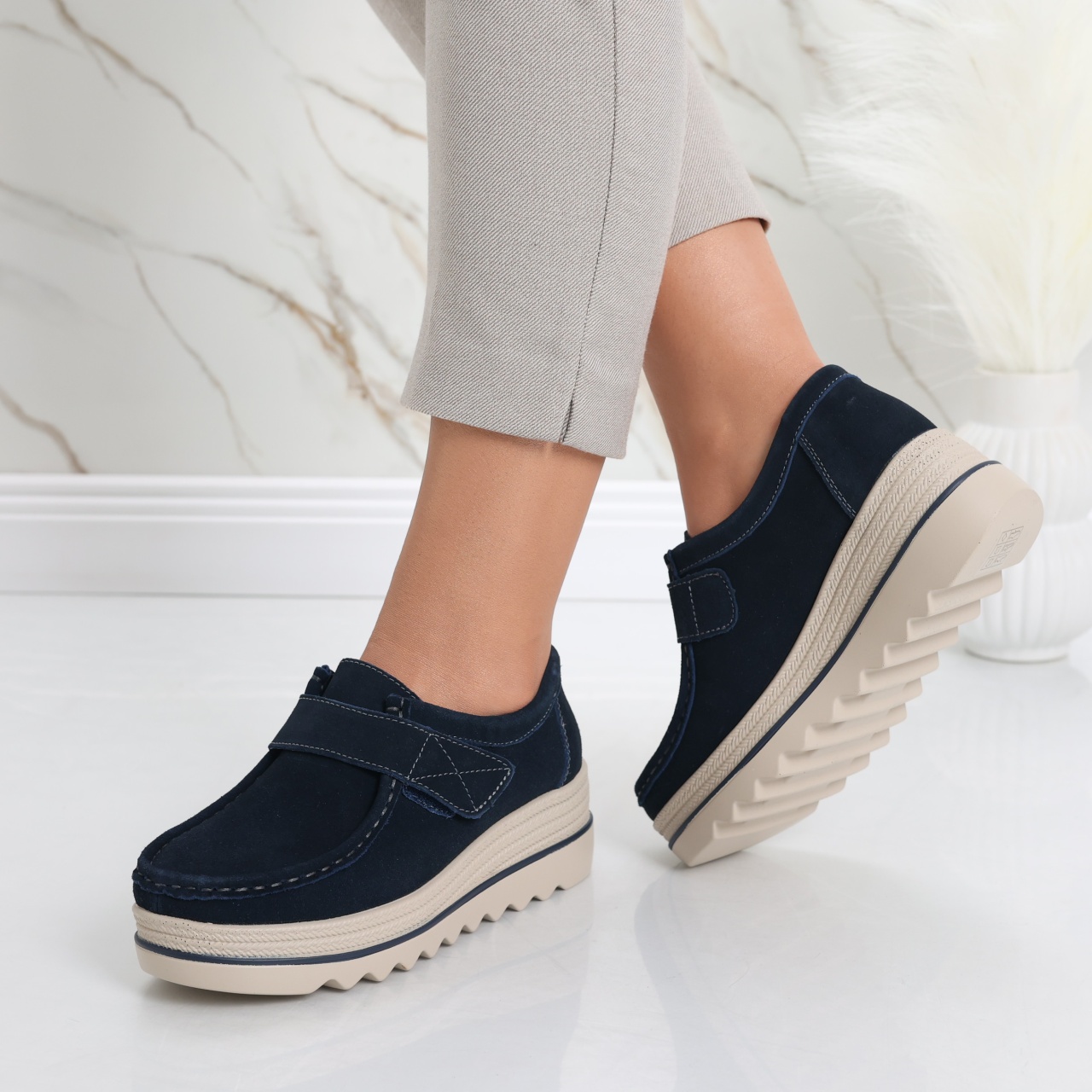 Pantofi dama cu platforma Bleumarin din Piele Naturala Intoarsa Anera - poza 4