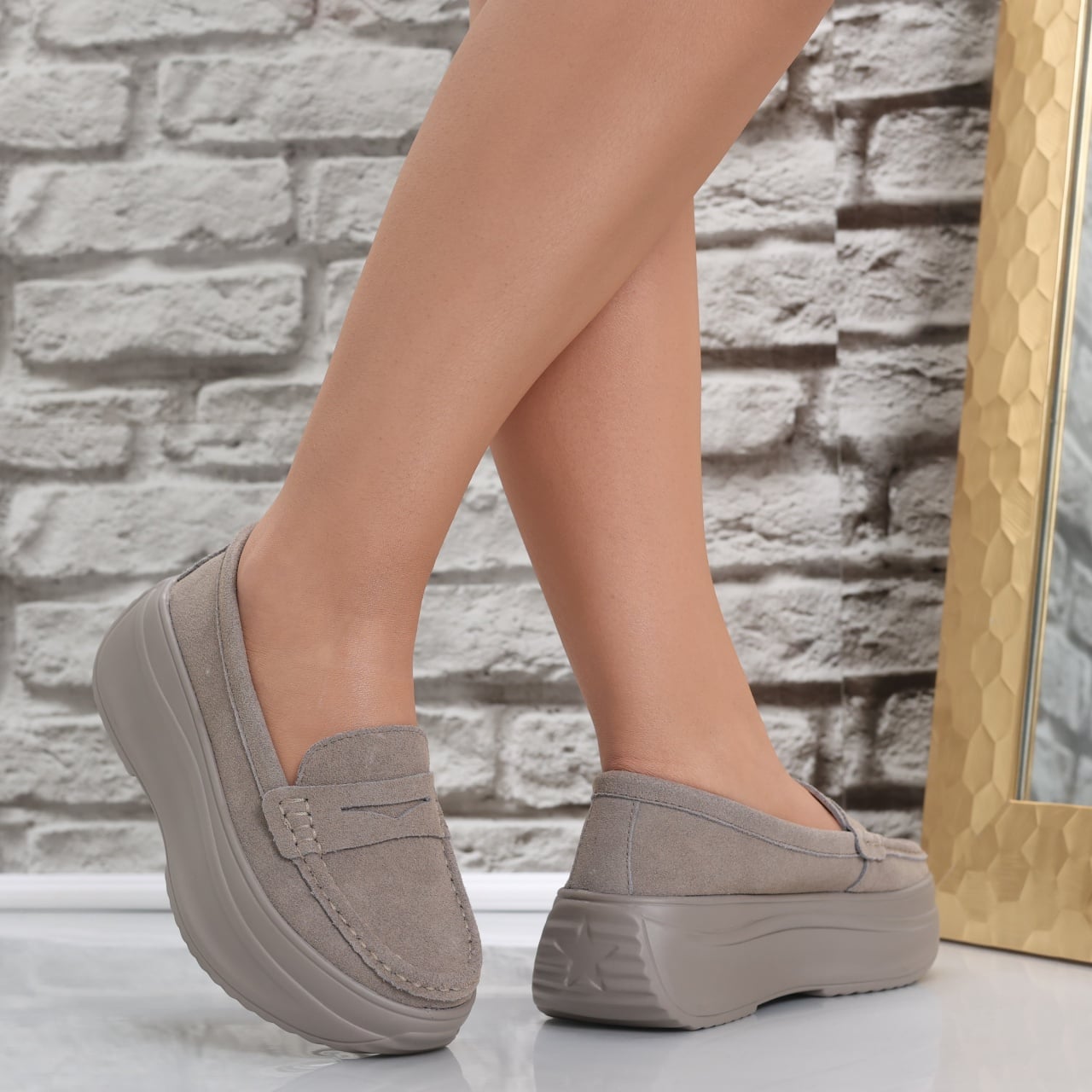 Pantofi dama cu platforma Kaki din Piele Naturala intoarsa Alunsa - poza 1