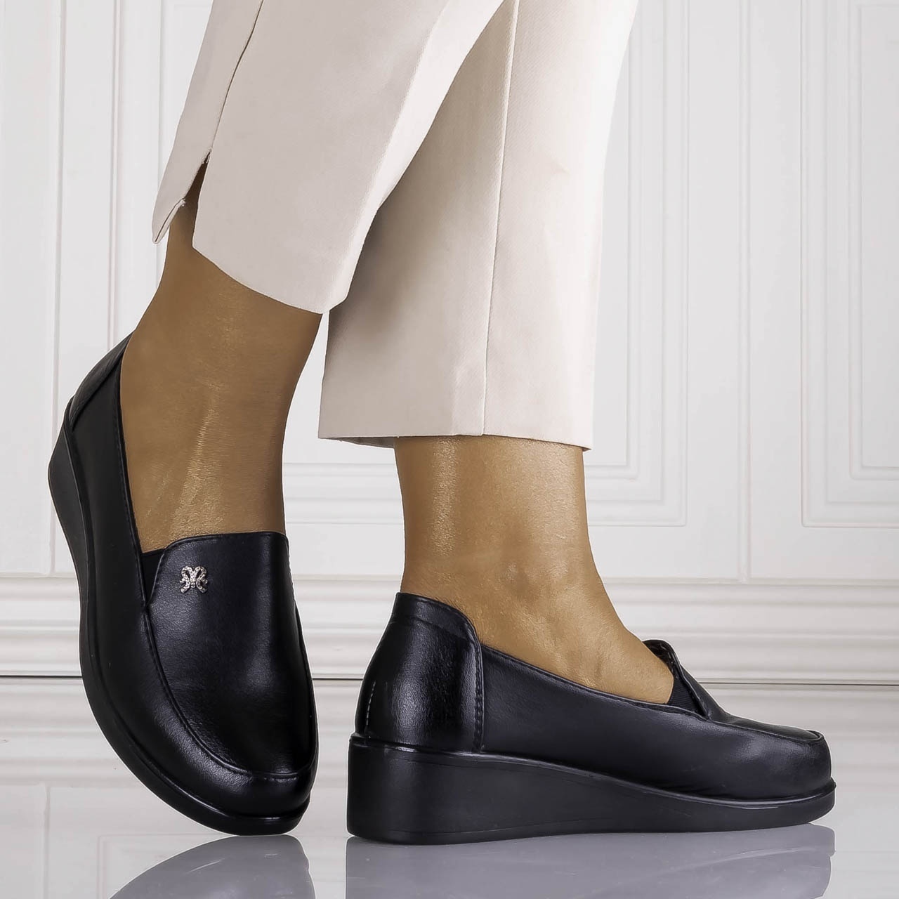 Pantofi dama cu platforma Negri din Piele Ecologica Aosima - poza 4
