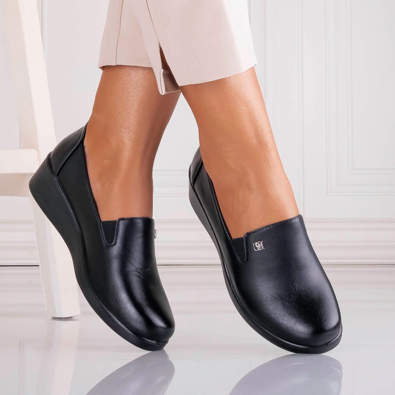 Pantofi dama cu platforma Negri din Piele Ecologica Ayola - poza 1