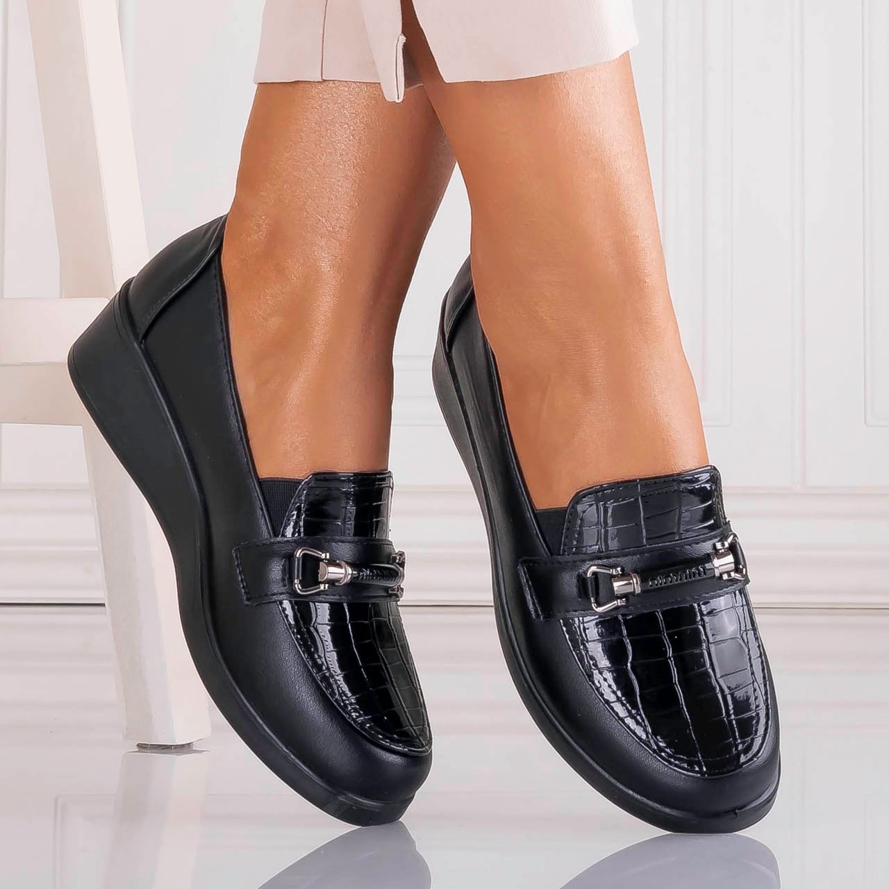 Pantofi dama cu platforma Negri din Piele Ecologica Azonma - poza 1