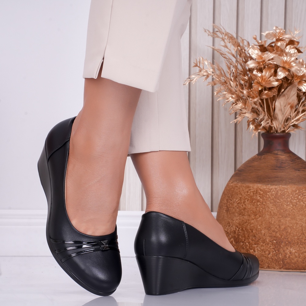 Pantofi dama cu platforma Negri din Piele Ecologica Bell - poza 2
