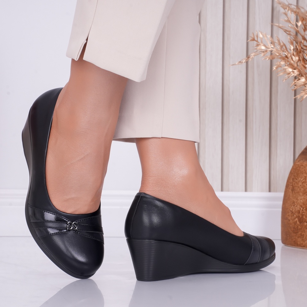 Pantofi dama cu platforma Negri din Piele Ecologica Carolyn - poza 1