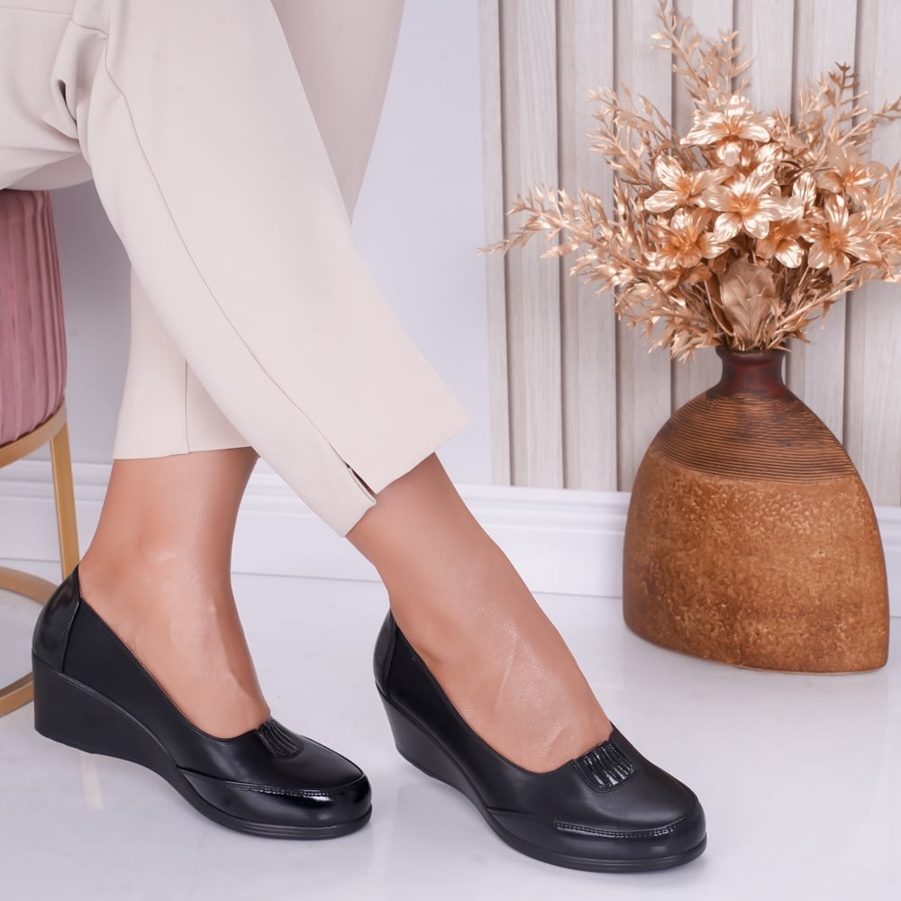 Pantofi dama cu platforma Negri din Piele Ecologica Esra - poza 1