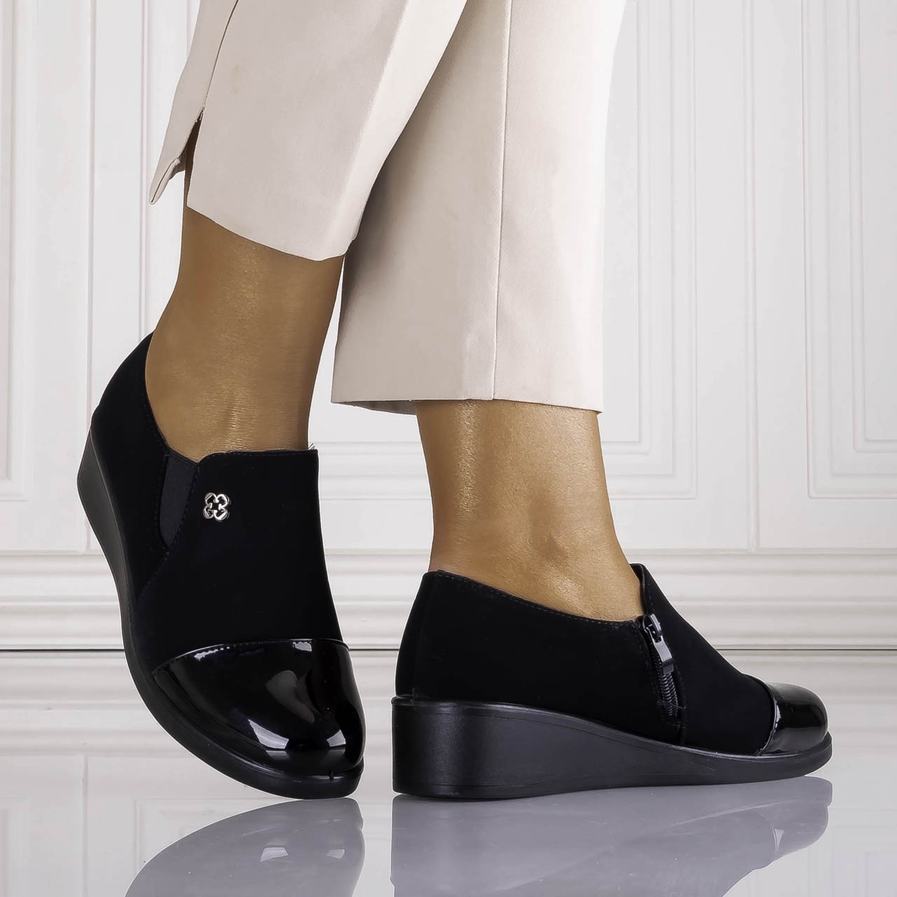 Pantofi dama cu platforma Negri din Piele Ecologica Intoarsa Adinca - poza 3