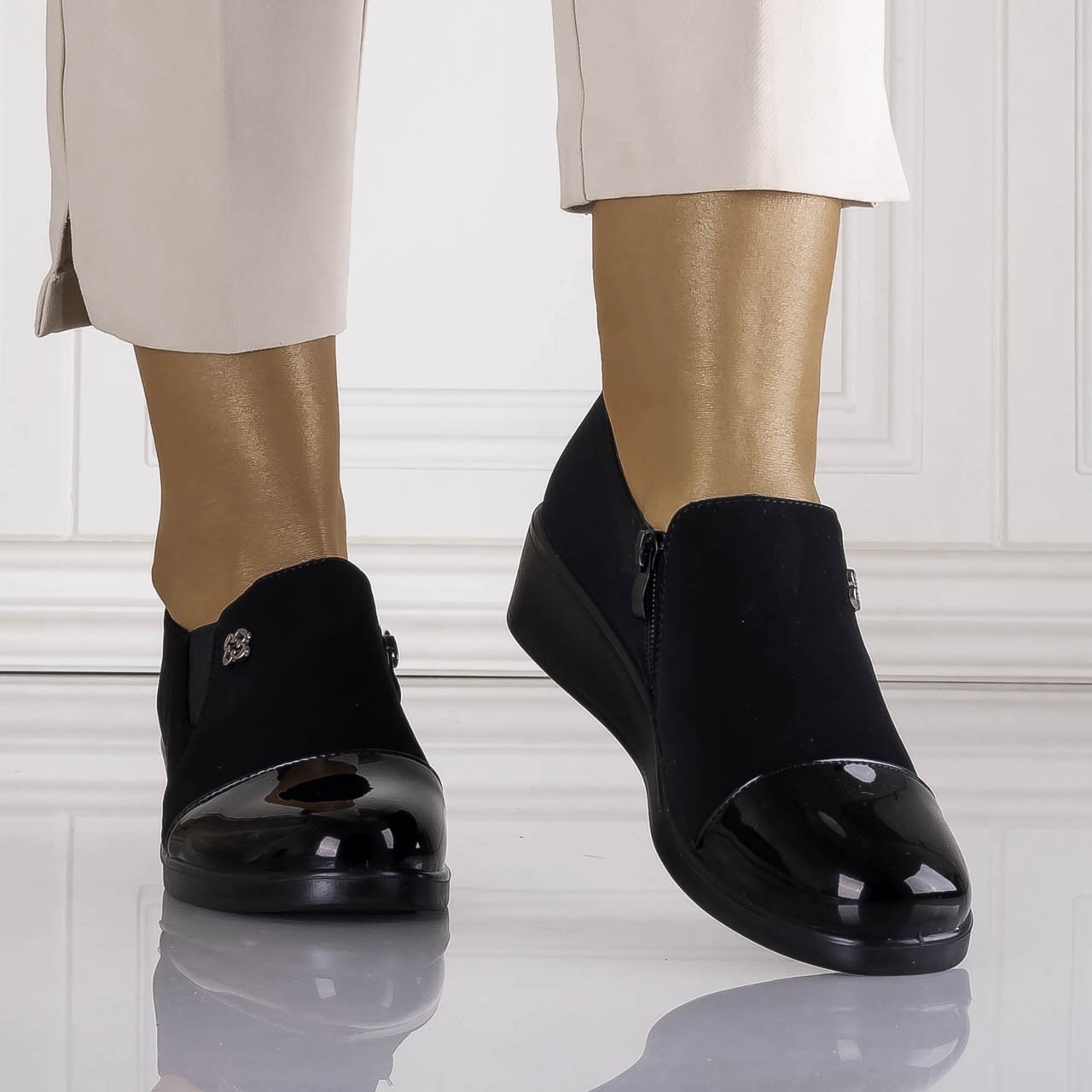 Pantofi dama cu platforma Negri din Piele Ecologica Intoarsa Adinca - poza 5