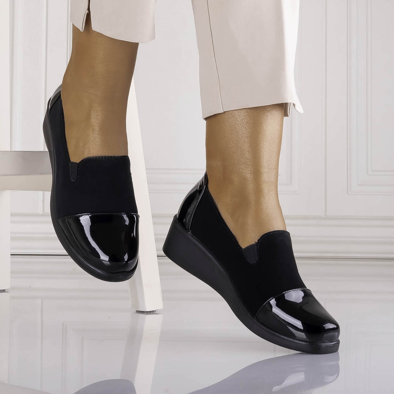 Pantofi dama cu platforma Negri din Piele Ecologica Intoarsa Eghima - poza 2