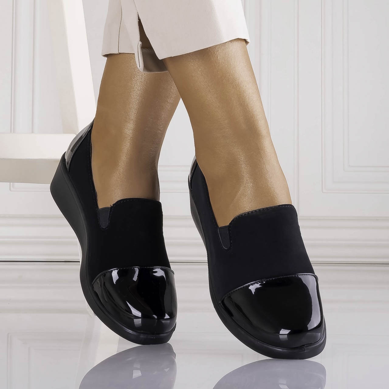 Pantofi dama cu platforma Negri din Piele Ecologica Intoarsa Eghima - poza 3